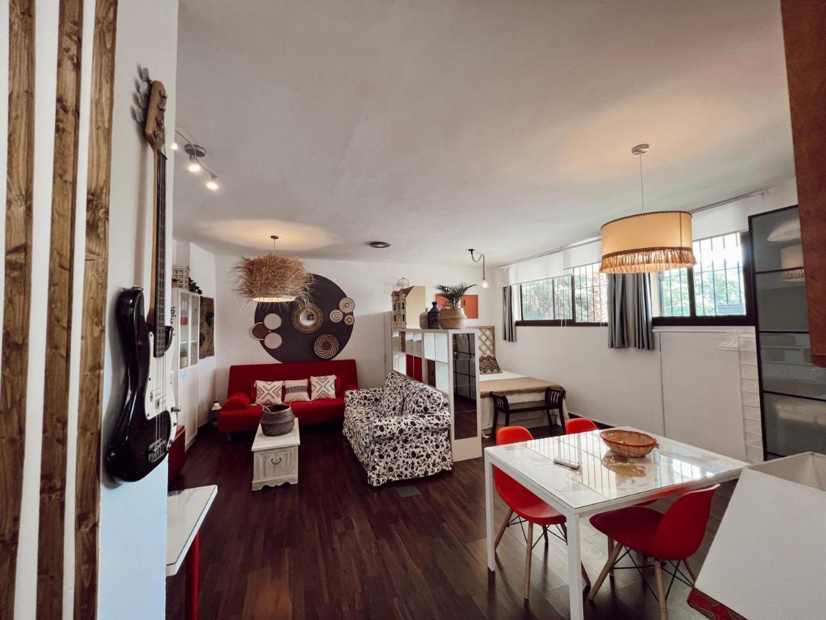 Lovely Suite Miramar Малага Екстер'єр фото