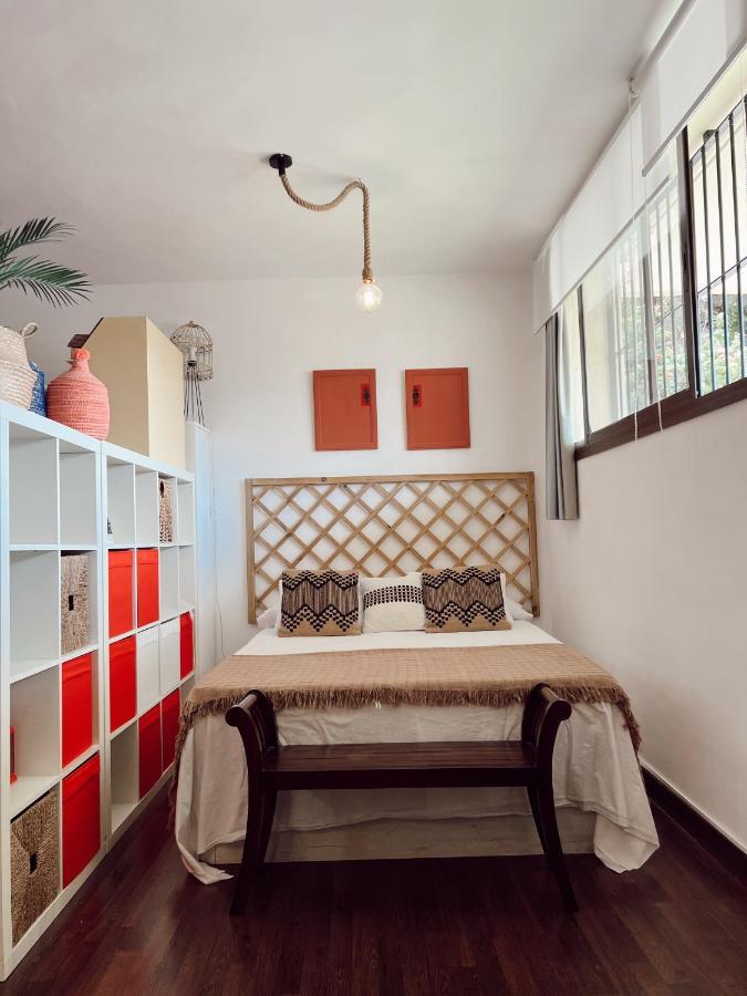 Lovely Suite Miramar Малага Екстер'єр фото
